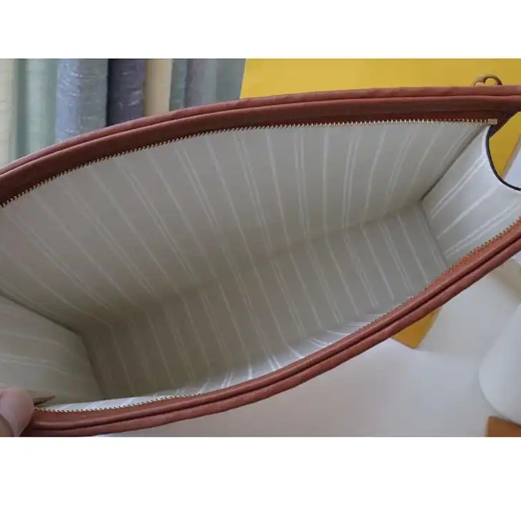 Fashionrepsfam ru LV Bags 2107YA0118 0823
